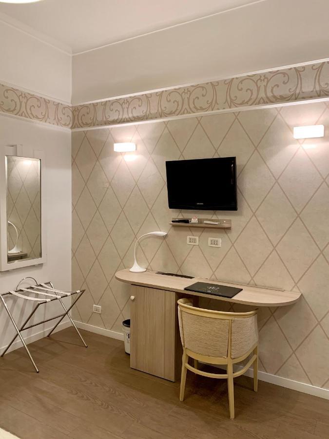 Hotel La Pace San Mauro Torinese Eksteriør bilde